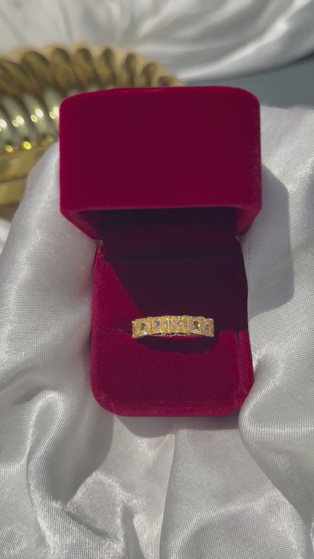 Anello in argento 925 placcato oro 24 kt Eveline