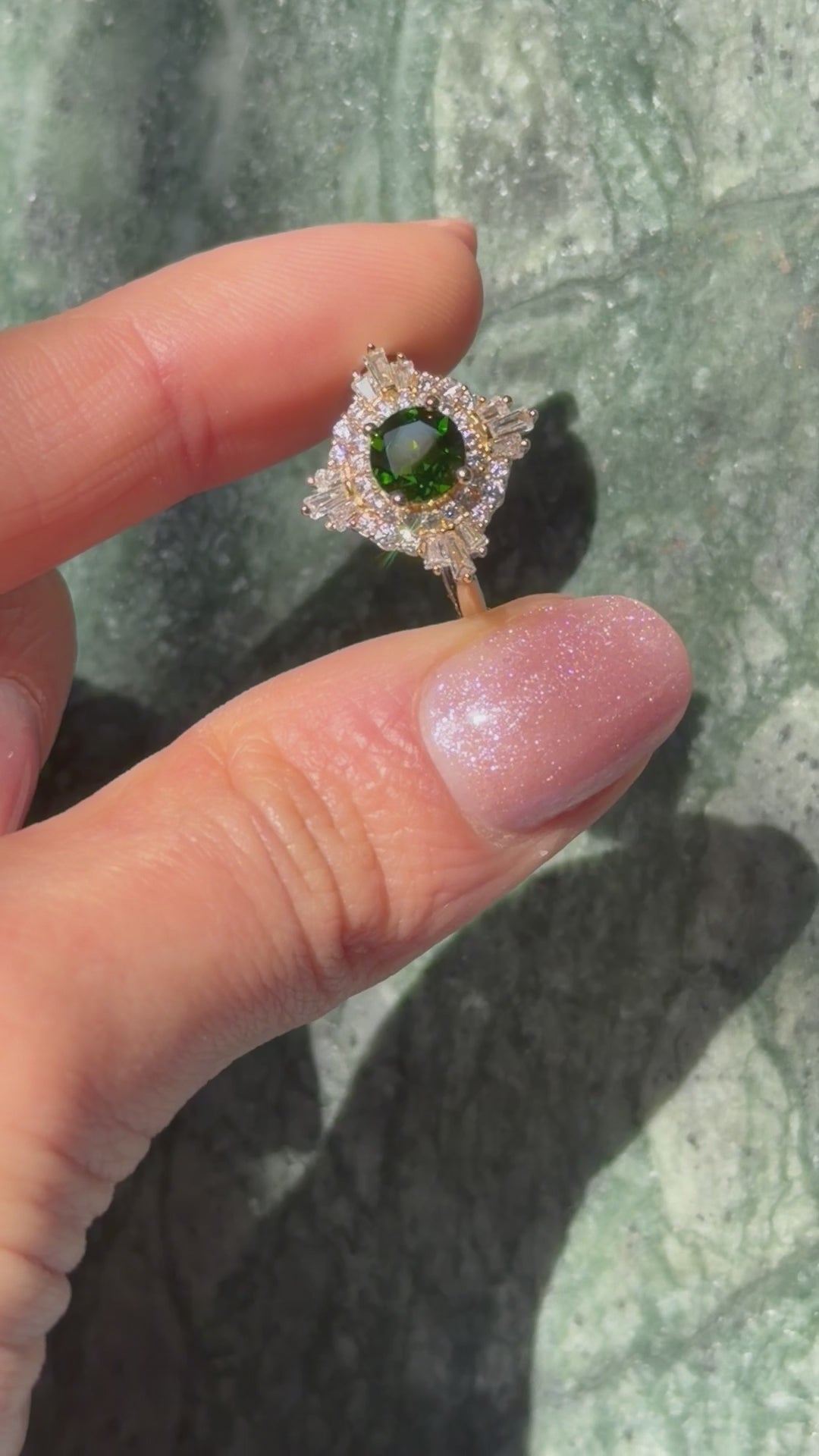 Carol 925 silver and diopside ring