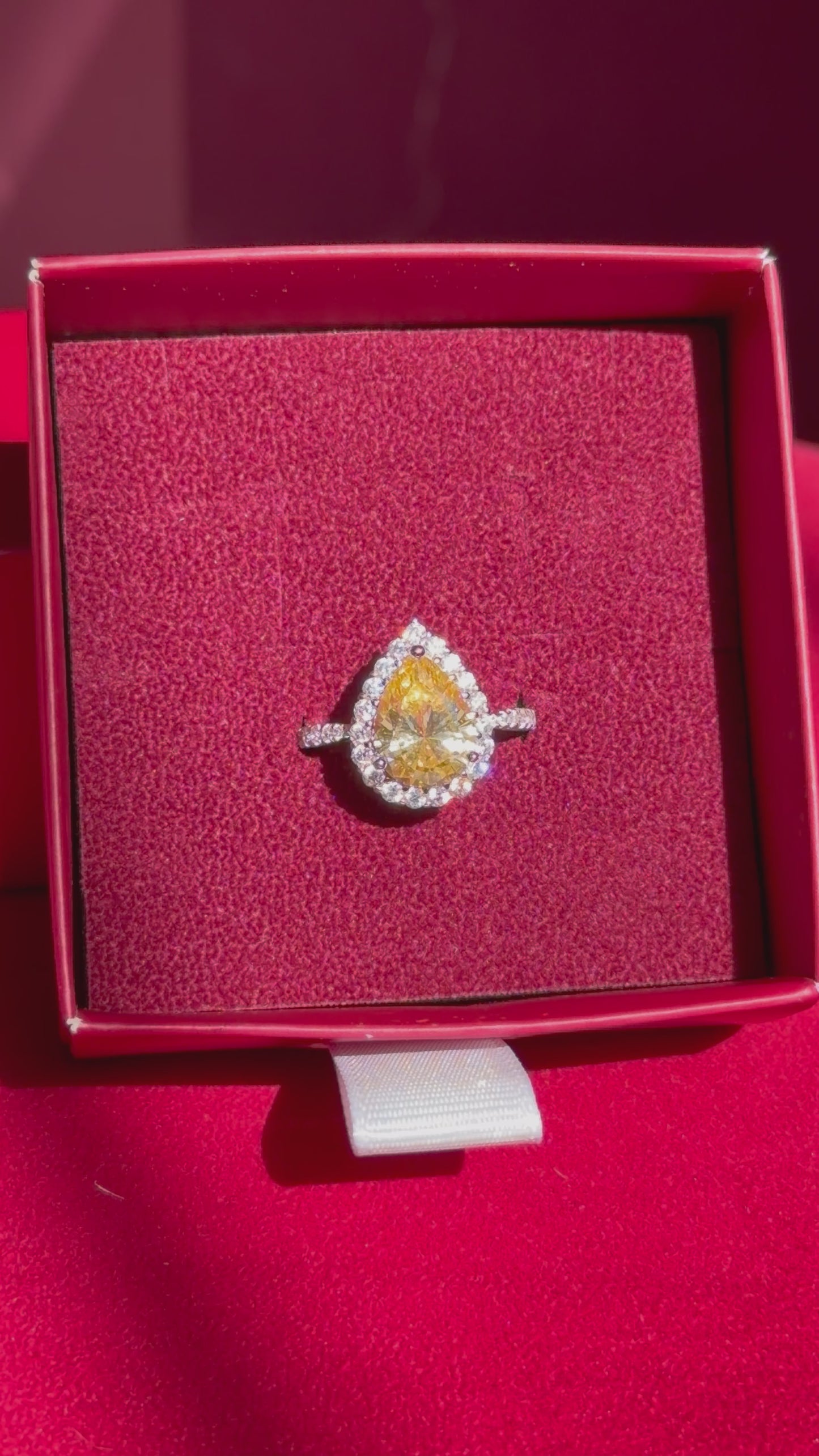 Anello in argento 925 Goccia